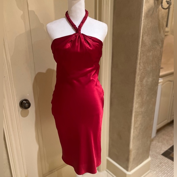 Red silky size 2 versatile strap cocktail party dress - Picture 8 of 11